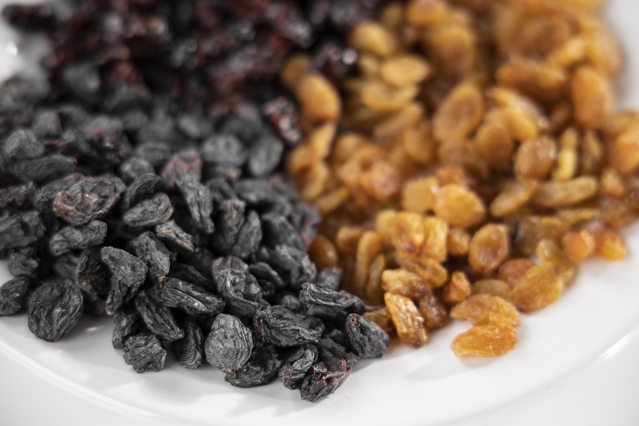 dry grapes